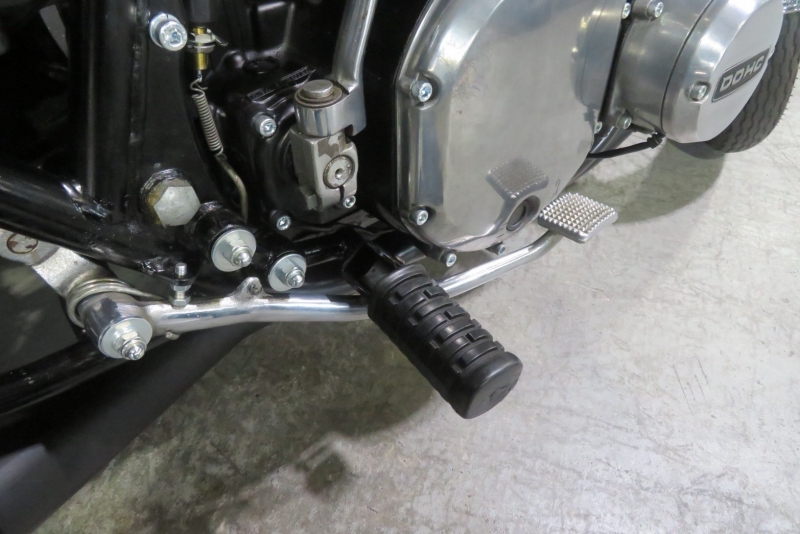 カワサキ KZ900 Z1仕様 リペイント済み 新品部品多数 11