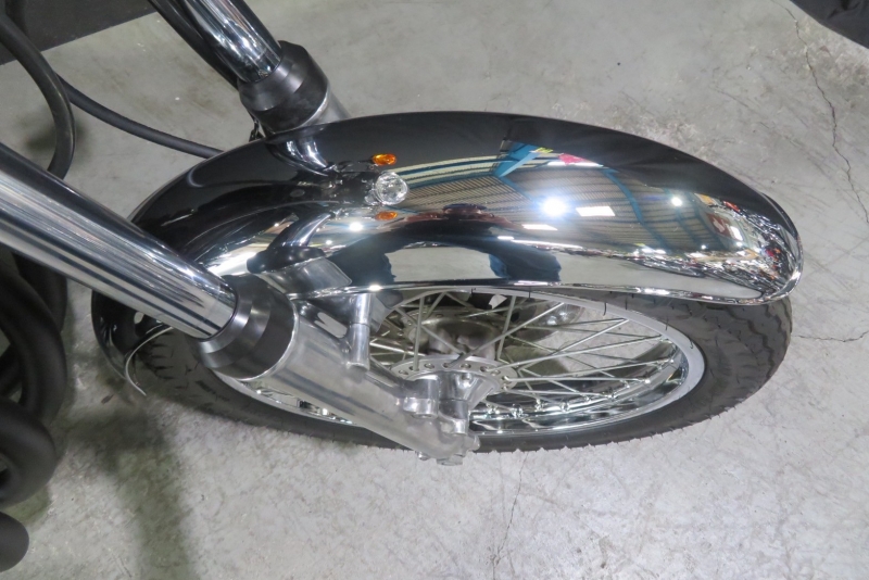カワサキ KZ900 Z1仕様 リペイント済み 新品部品多数 3