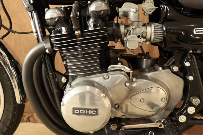 カワサキ KZ1000LTD(B2) 人気の丸ゼット仕様 16