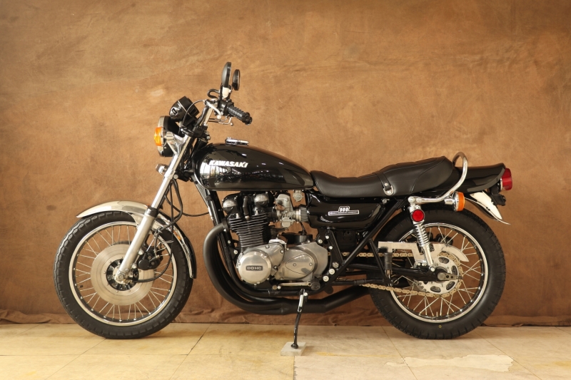 カワサキ KZ1000LTD(B2) 人気の丸ゼット仕様 11