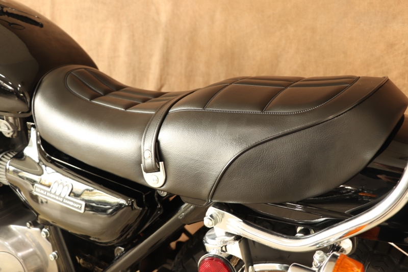 カワサキ KZ1000LTD(B2) 人気の丸ゼット仕様 13