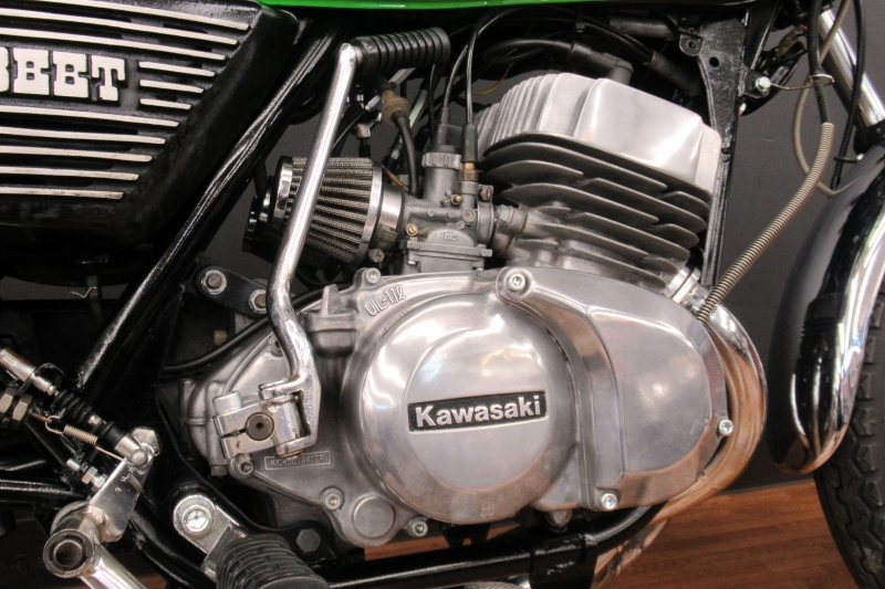 カワサキ KH250 ライムグリーン 5