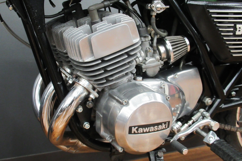 カワサキ KH250 ライムグリーン 13