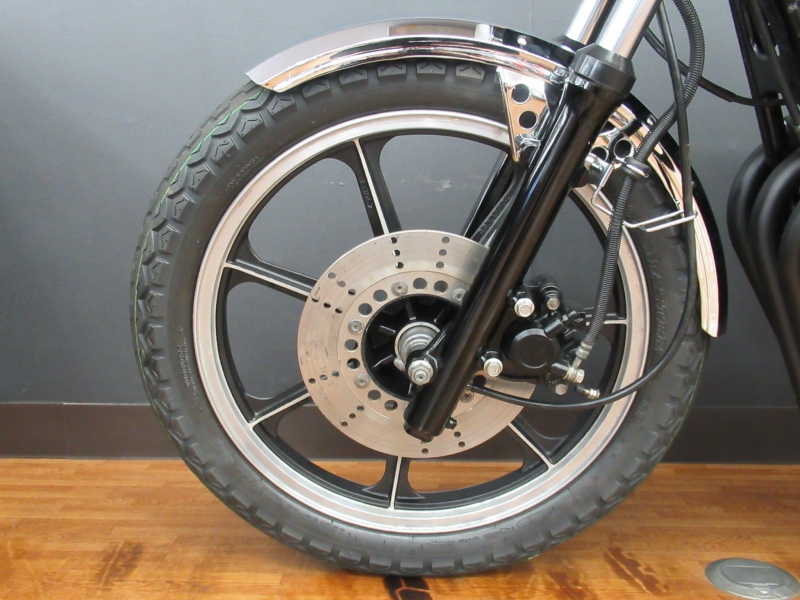 カワサキ KZ550  タイガーカラー 12