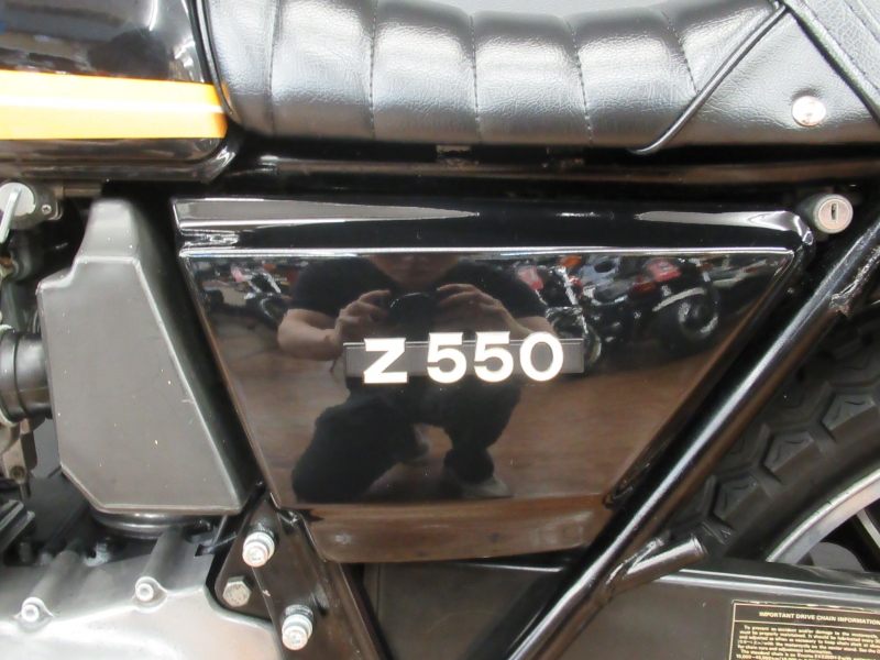 カワサキ KZ550  タイガーカラー 15