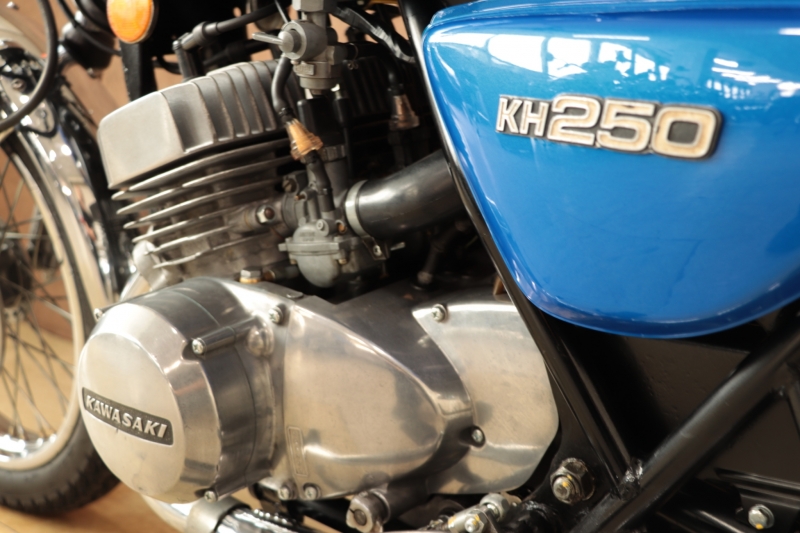 カワサキ KH250(B2) 国内フルノーマル 16