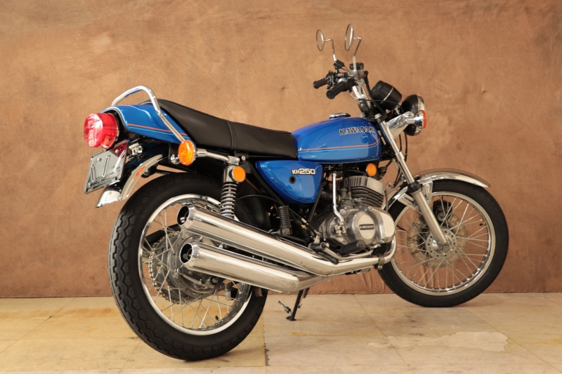 カワサキ KH250(B2) 国内フルノーマル 19