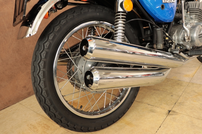 カワサキ KH250(B2) 国内フルノーマル 7
