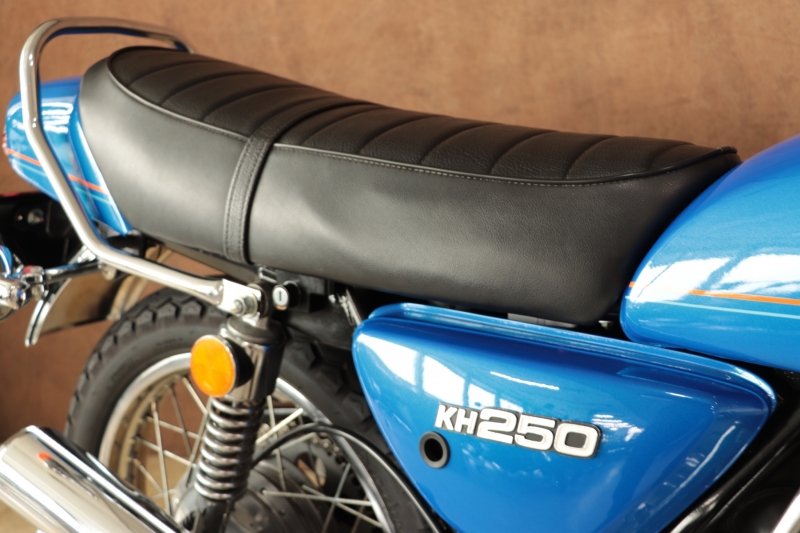 カワサキ KH250(B2) 国内フルノーマル 3
