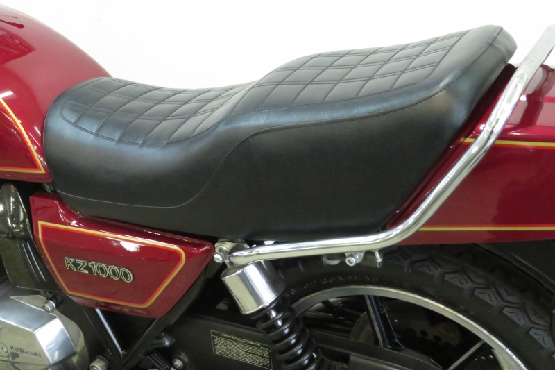 カワサキ KZ1000J(J2) 北米丸タンク ルミナスルビーレッド 14