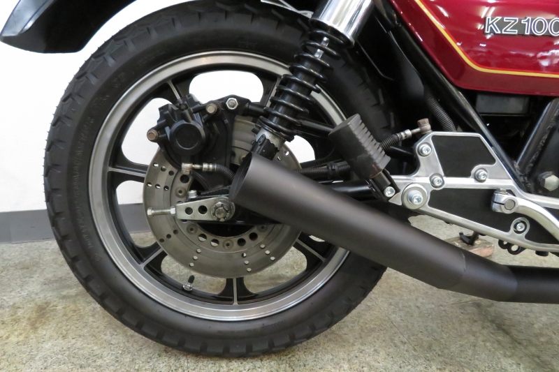 カワサキ KZ1000J(J2) 北米丸タンク ルミナスルビーレッド 8