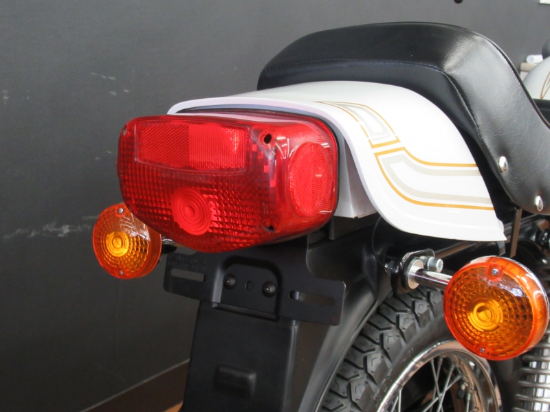 スズキ GS400 カスタムPEARL WHITE E2 7