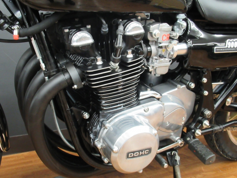 カワサキ Z1B BLACK 13