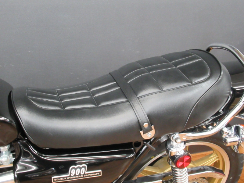 カワサキ Z1B BLACK 16