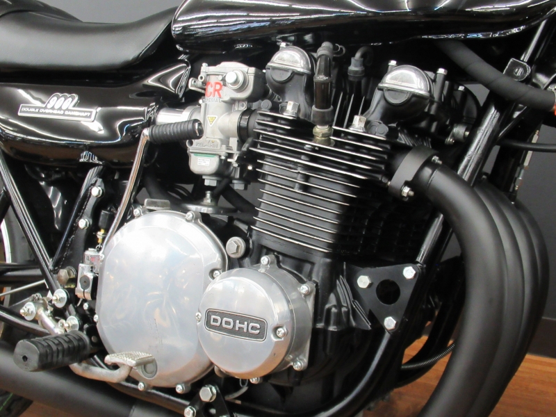 カワサキ Z1B BLACK 4