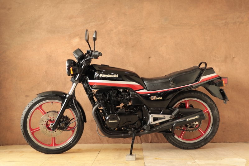 カワサキ Z400GP 希少フルノーマル車 11