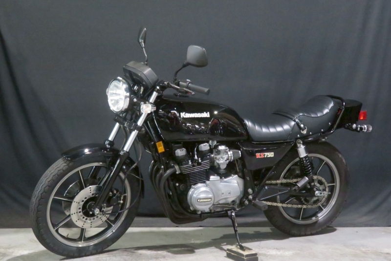 カワサキ  KZ750(L3)Z750GPの最強輸出モデル 14