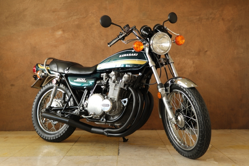 カワサキ Z1 75年式 シルバーENG. Z1Bカラー  9