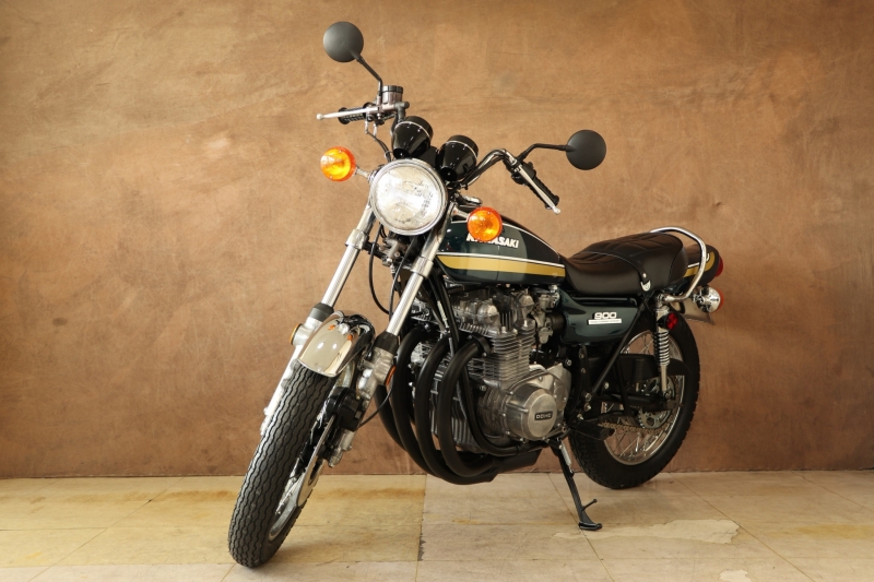 カワサキ Z1 75年式 シルバーENG. Z1Bカラー  10