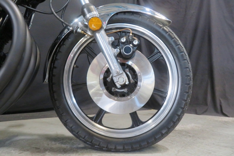 カワサキ Z1B ちょい悪BLACKスタイル LESTERキャスト 4