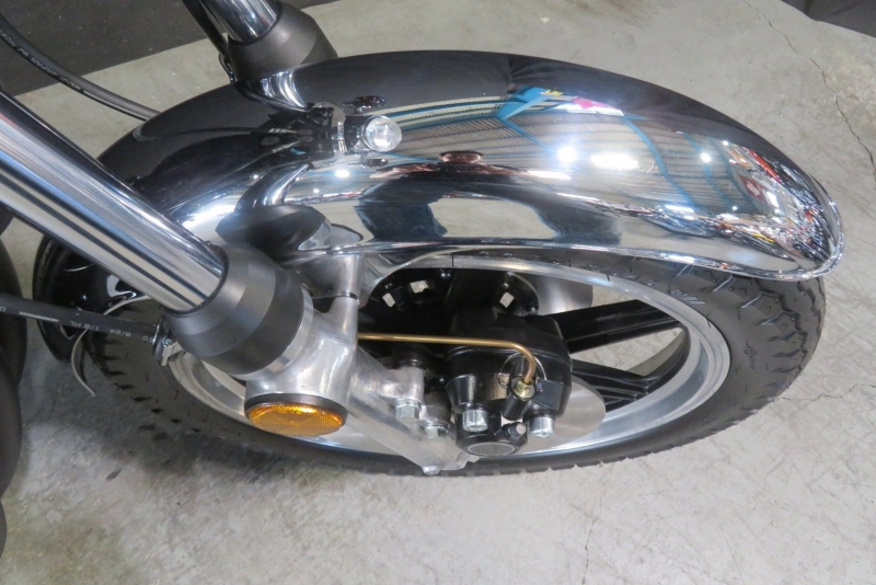 カワサキ Z1B ちょい悪BLACKスタイル LESTERキャスト 3