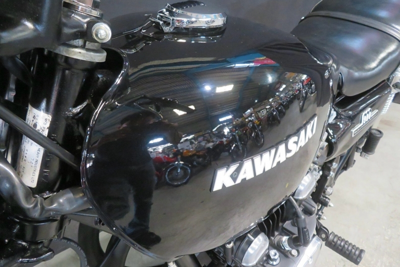 カワサキ Z1B ちょい悪BLACKスタイル LESTERキャスト 18