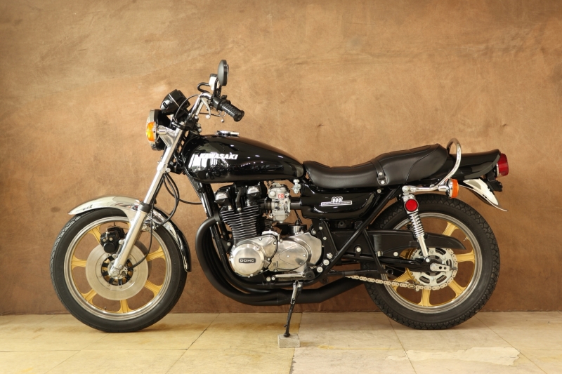 カワサキ KZ900  Z1外装フルSET x LESTERキャスト 11