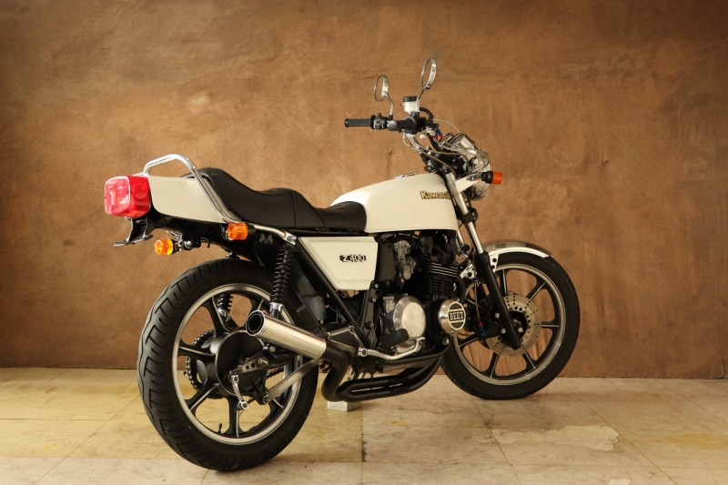 カワサキ Z400J(J3) パールホワイト 19