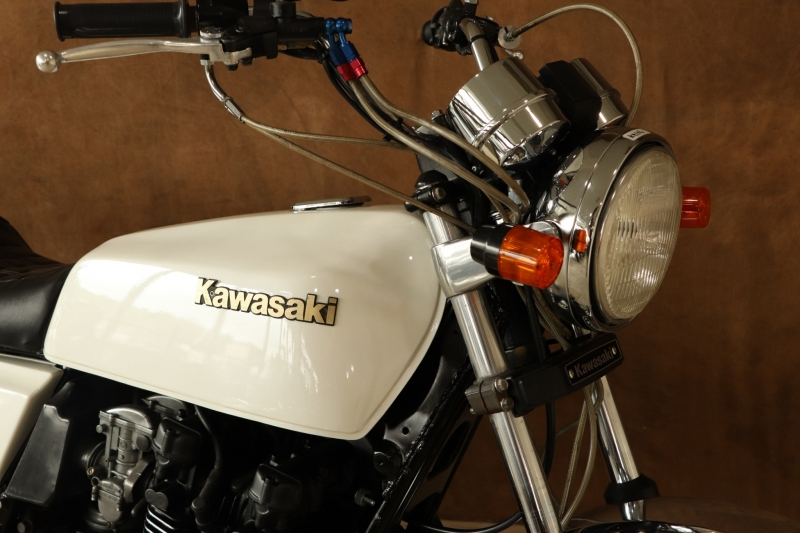 カワサキ Z400J(J3) パールホワイト 2
