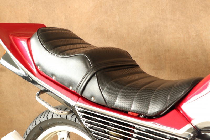 CBX400F BEET RPM EARL'S｜480万円｜旧車・絶版バイクならウエマツ