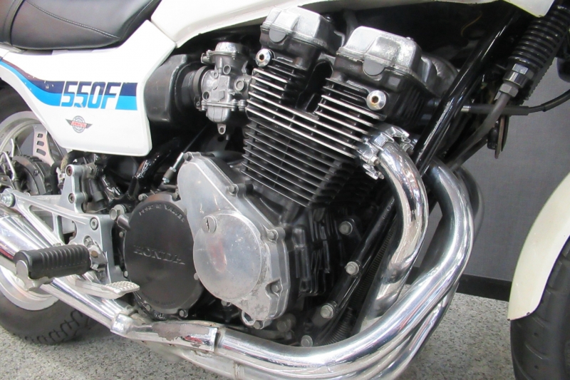 CBX550F 国内車｜330万円｜旧車・絶版バイクならウエマツ