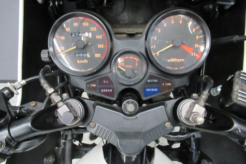 CBX550F 国内車｜330万円｜旧車・絶版バイクならウエマツ