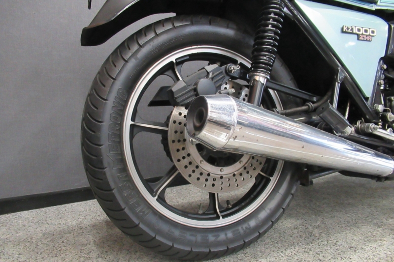 カワサキ Z1R-l  スターダストSILVER 9