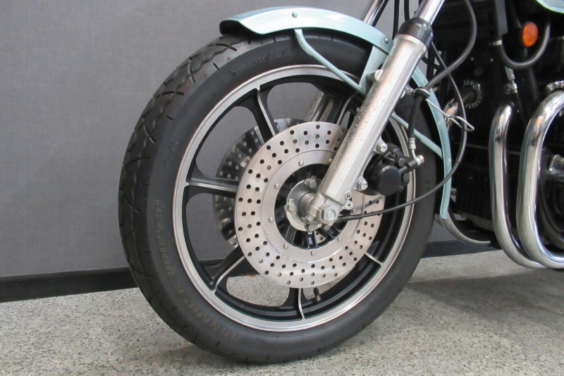 カワサキ Z1R-l  スターダストSILVER 16