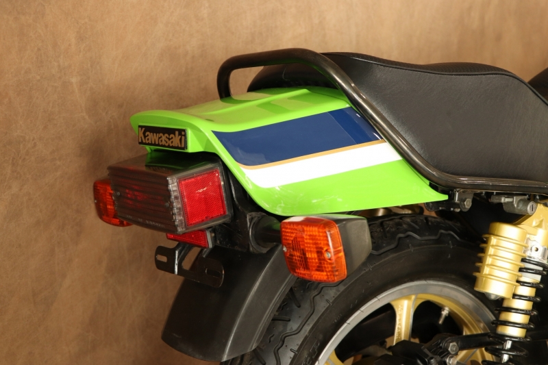 カワサキ Z1100GP KZ1000R2仕様 LIME GREEN 4