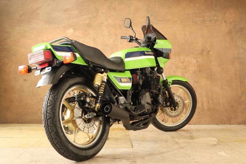 カワサキ Z1100GP KZ1000R2仕様 LIME GREEN 19