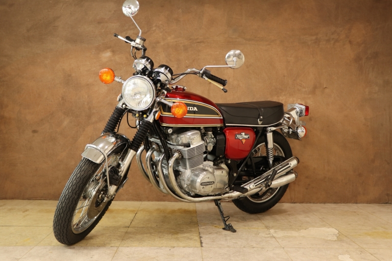 ホンダ CB750Four アメリカコンテナで入荷した最終モデルCB750FOUR(K6) 10