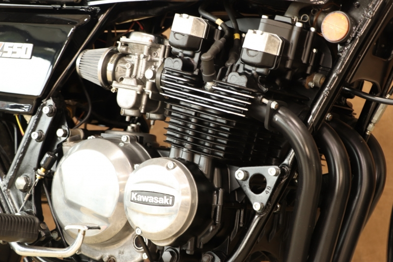 カワサキ KZ550A4(最終モデル) 新たなる時代への架け橋 6