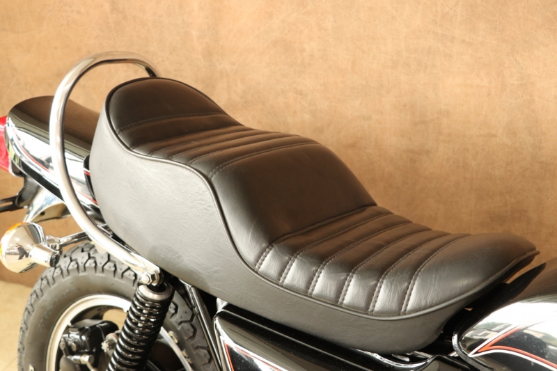 カワサキ KZ1000LTD(B2) 1オーナー車 3