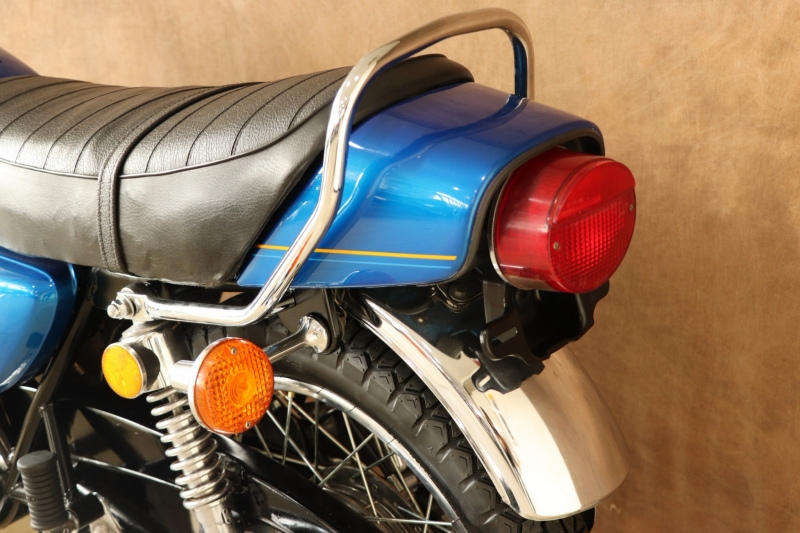 カワサキ KH250(B2) 国内物 フルノーマル 14