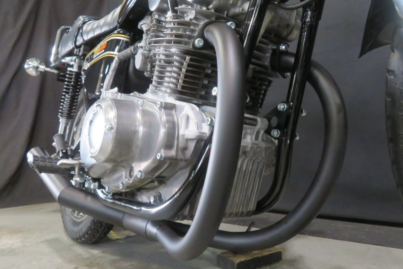 スズキ GS400 E2カスタム黒カラーNEW PAINT 変形タックロールシート 6