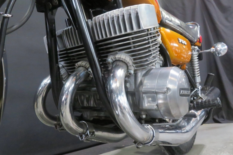 カワサキ 750SS(H2A)ノーマルコンディション 当時物クロスチャンバー 19