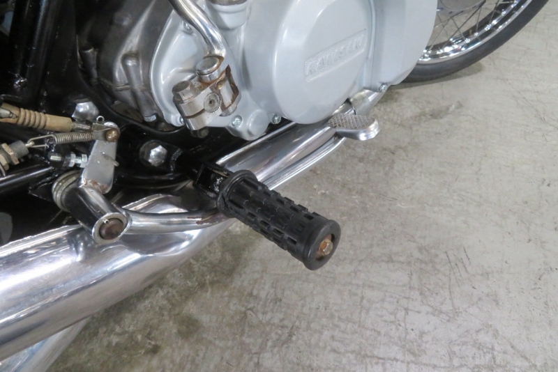 カワサキ 350SS(S2)白虹カラー 純正3本出しマフラー 11