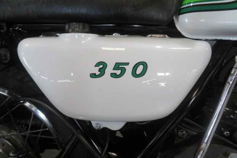 カワサキ 350SS(S2)白虹カラー 純正3本出しマフラー 10