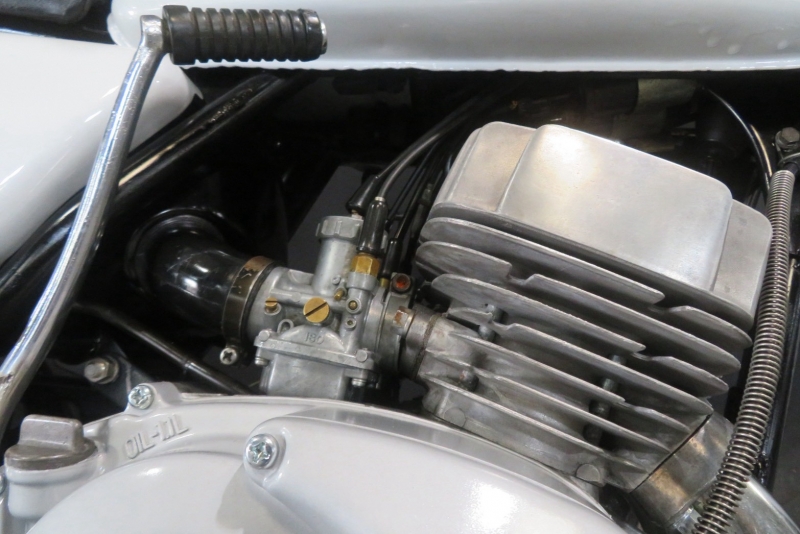 カワサキ 350SS(S2)白虹カラー 純正3本出しマフラー 7