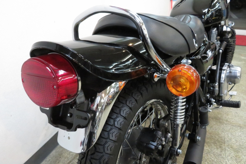 カワサキ KZ1000LTD 人気の BLACK STYLE 4