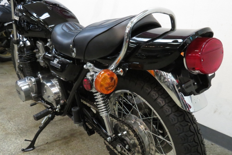 カワサキ KZ1000LTD 人気の BLACK STYLE 15