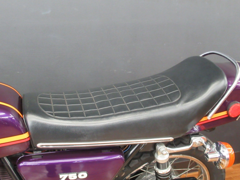 カワサキ 750SS(H2A) Wディスク バックステップ 3本チャンバー 16