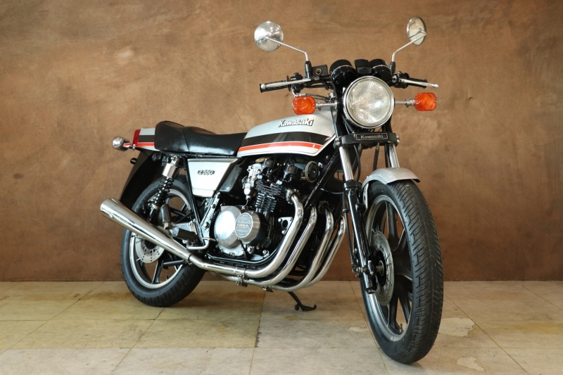 カワサキ Z550(B3) ITALIA/輸出モデル フルノーマル 9
