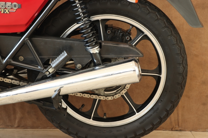 カワサキ Z550FX 国内赤虎 17